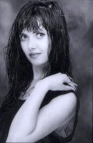 Date this pretty Brazil girl Ariadna from Ponta Grossa BR827