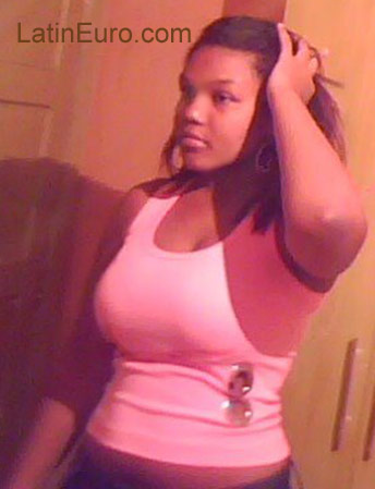 Date this hot Brazil girl Natlia from Rio De Janeiro BR865