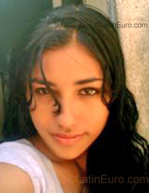 Date this good-looking Brazil girl Cinthya from Fortaleza BR881
