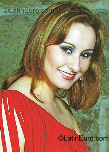 Date this lovely Brazil girl Daiane from Caxias Do Sul BR882