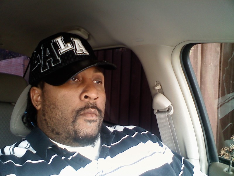 Date this tall United States man ManMan805 from Ventura US1913