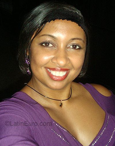 Date this tall Brazil girl Mirian from Marica BR930