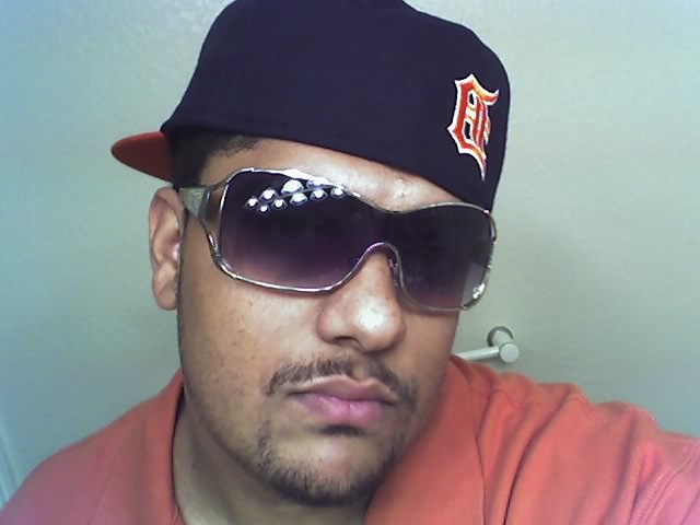 Date this happy United States man Stayfresunltd from Salt Lake City US2044