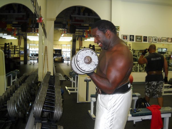 Date this delightful United States man Awesome from Orlando US2088