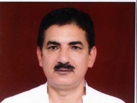 Date this foxy India man Ashok from Muzzaffarnagar IN38