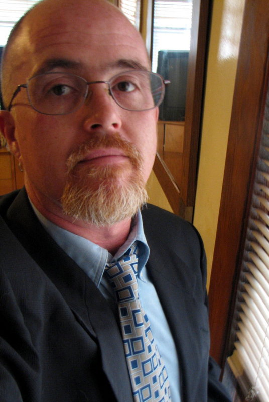 Date this happy United States man Anthony from New Haven US2243