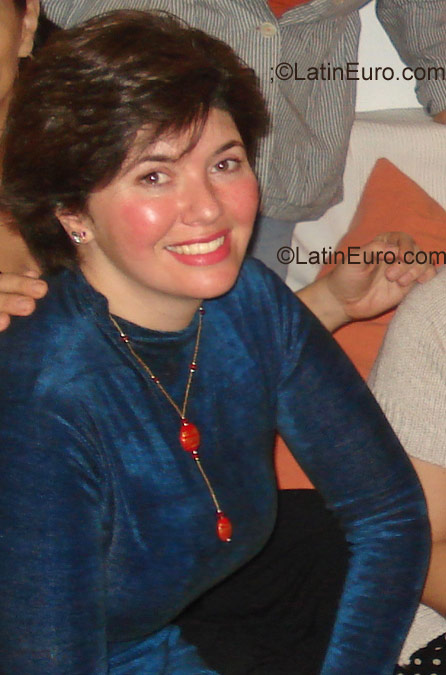 Date this passionate Brazil girl Laura from Pelotas BR1022