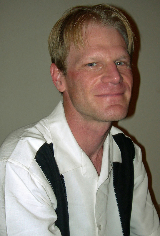 Date this exotic United States man Fitdoc from Logan US2333