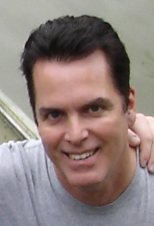 Date this voluptuous United States man Paul from San Diego US2357