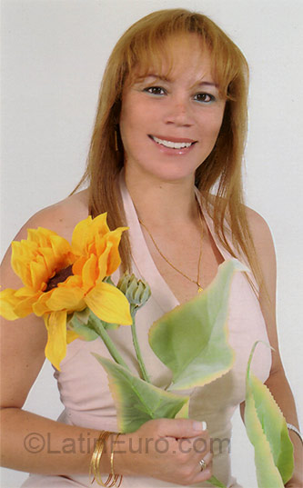 Date this lovely Peru girl Cecilia Mercedes from Lima PE89
