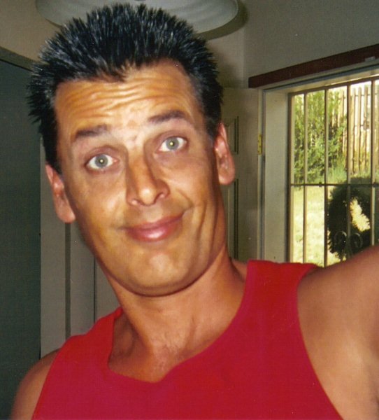 Date this pretty United States man Robert from Deming US2596