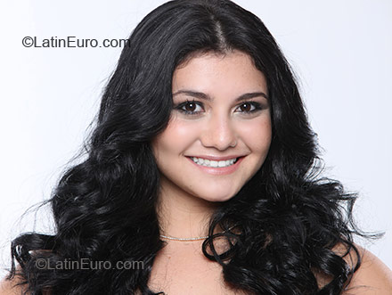 Date this lovely Brazil girl Kamilla from Sao Paulo BR1152