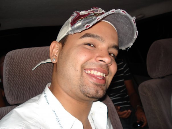 Date this cute Dominican Republic man Darwys from Santiago DO964