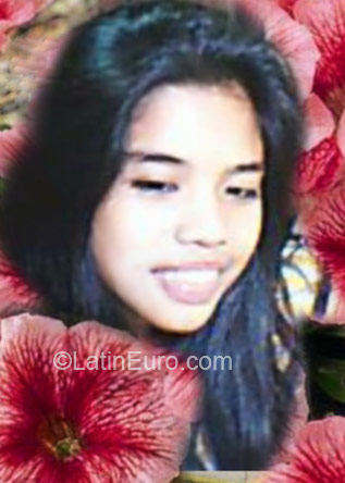Date this hot Philippines girl Maricel from Cebu City PH47