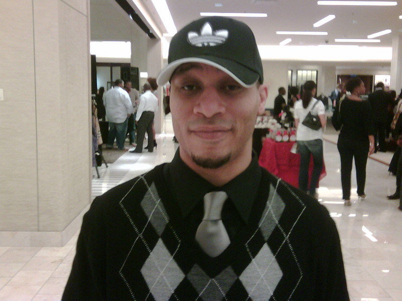 Date this beautiful United States man Derriq from Dallas US2804