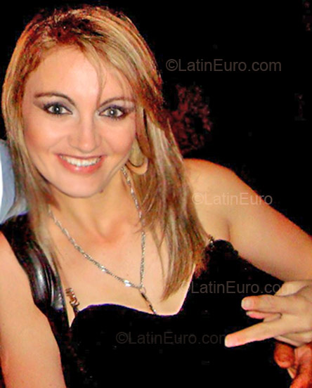 Date this pretty Brazil girl Josiane from Imbe BR1261