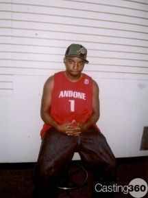 Date this nice looking United States man Qi from Trenton US2995