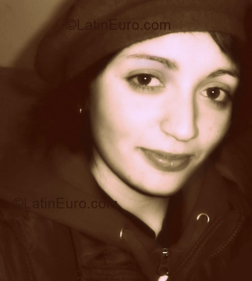 Date this pretty Mexico girl Fa from San Luis Potosi MX80