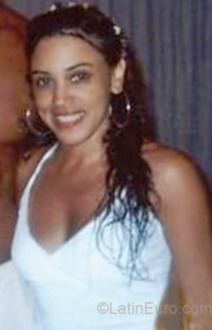 Date this hot Brazil girl Lilian from Belo Horizonte BR1377