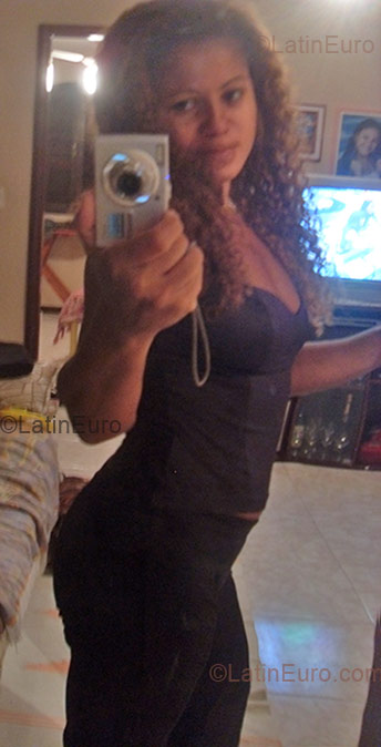 Date this fun Brazil girl Celma from Rio de Janeiro BR1463