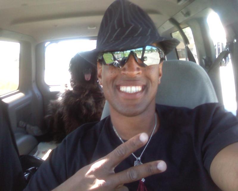 Date this fun United States man Dell from San Diego US3388