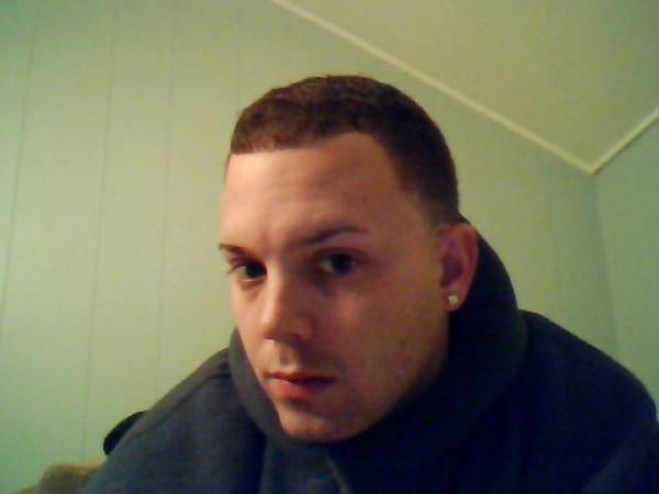 Date this attractive United States man Miamimike32 from Hartford US3430