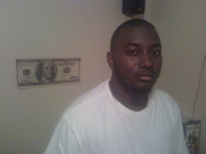 Date this young United States man Mickloven from Jacksonville US3664