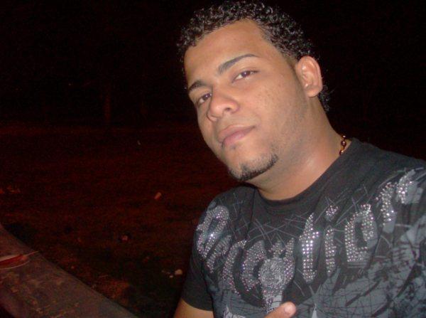 Date this gorgeous Dominican Republic man Yefersson from Santo Domingo D.n DO1583