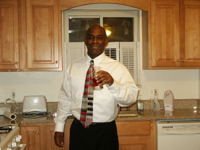 Date this happy United States man Adam from Cleveland US3793