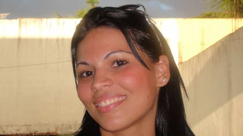 Date this nice looking Brazil girl SIBELLE from Brasilia BR1692