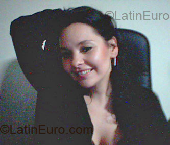 Date this cute Brazil girl Daiana from Rio de Janeiro BR1704