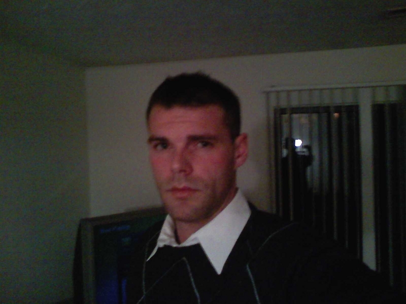 Date this exotic United States man Trever from Pikeville US3954