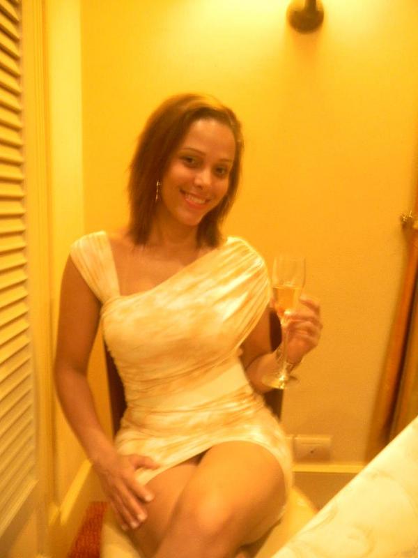 Date this attractive Brazil girl BR1748 from Rio De Janeiro BR1748