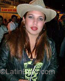 Date this athletic Brazil girl Vania from Campo Mourao BR1859