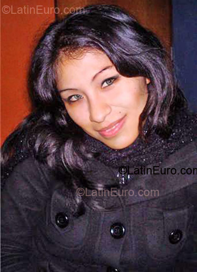Date this attractive Peru girl Elizabeth from  PE145