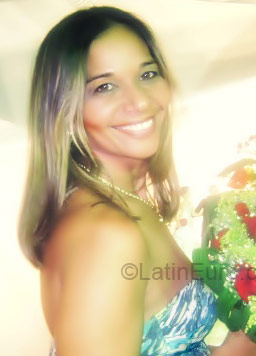 Date this pretty Brazil girl Rita Brenda from Fortaleza BR1924