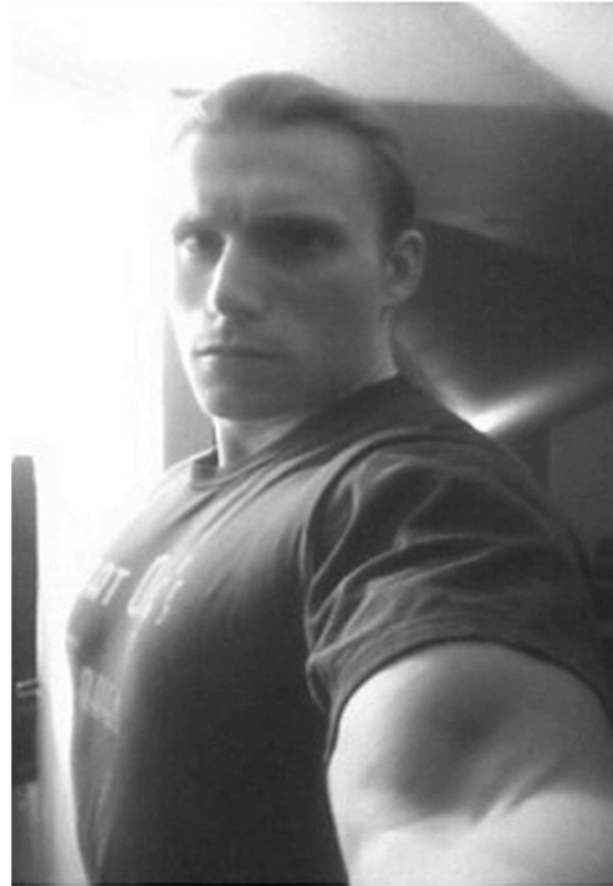 Date this hot United States man N80 from Cleveland US4587