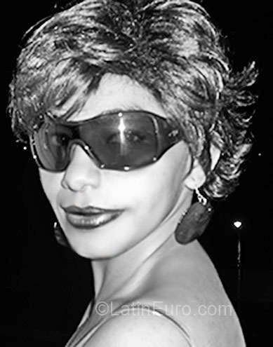 Date this charming Brazil girl Dani from Porto Alegre BR1932