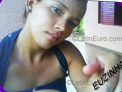 Date this foxy Brazil girl Katia Silva from Gama BR2036