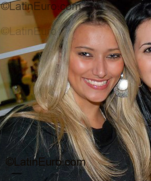 Date this lovely Brazil girl Joysse from Campinas BR2086