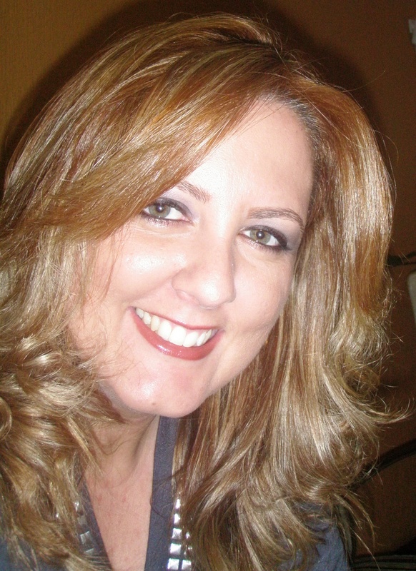 Date this funny Brazil girl Carlacris from Birigui BR2125