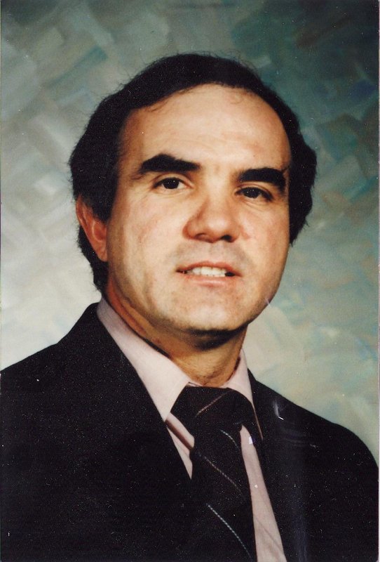 Date this nice looking United States man Emobuck from Canton US5057