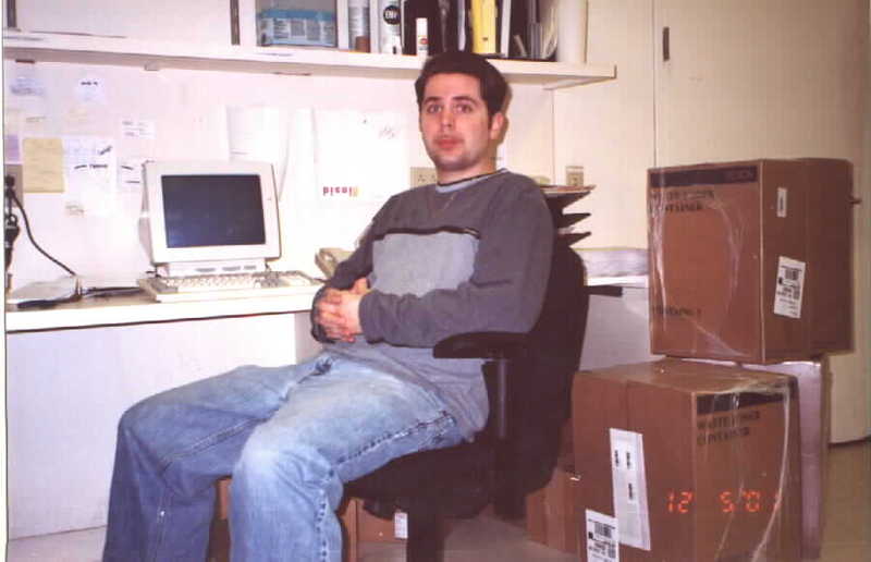 Date this charming United States man Joey71 from Philadelphia US5241