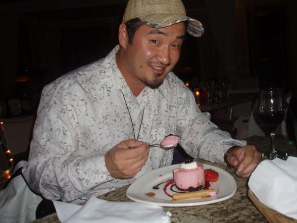 Date this voluptuous United States man Papi23 from Los Angeles US5298