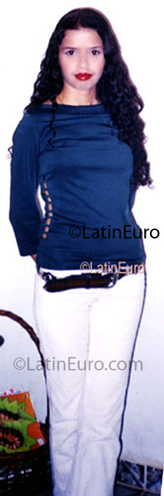 Date this beautiful Brazil girl Lucimar from Quintana BR2331