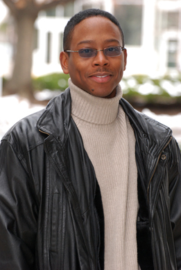 Date this delightful United States man Anthony from District Heights US5418