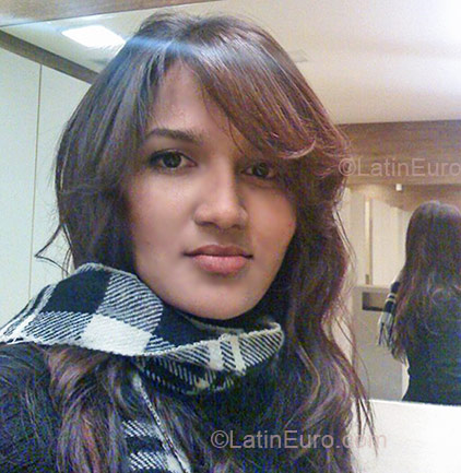 Date this sultry Brazil girl Andrielle from Sao Paulo BR2380