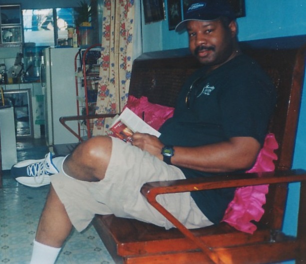 Date this foxy United States man Dee750 from Romeoville US5559