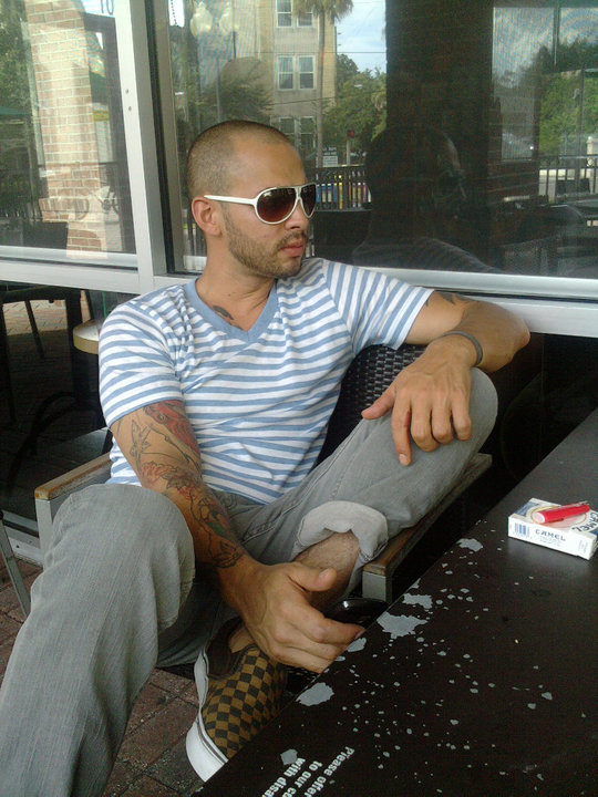 Date this stunning United States man Pistolero from Jacksonville US5578