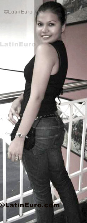 Date this funny Brazil girl Cristinny from Foraleza BR4442